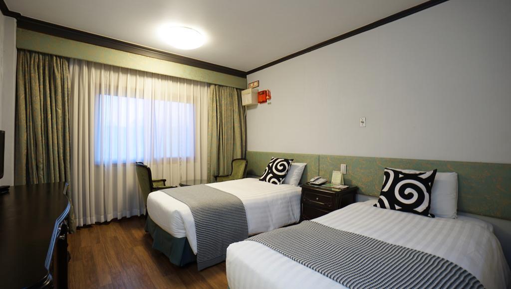 Insadong Crown Hotel Seoul Exterior photo