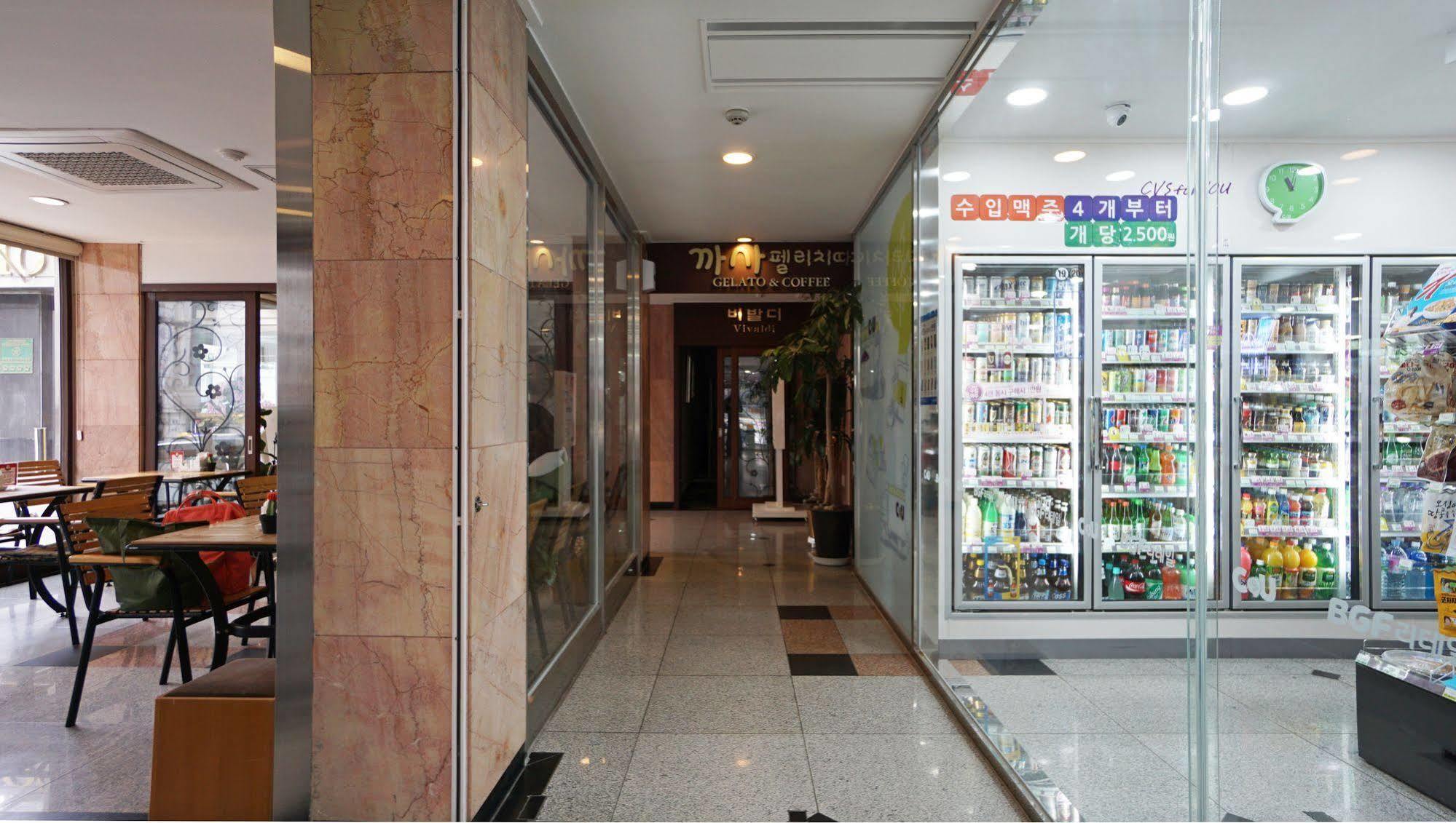 Insadong Crown Hotel Seoul Exterior photo