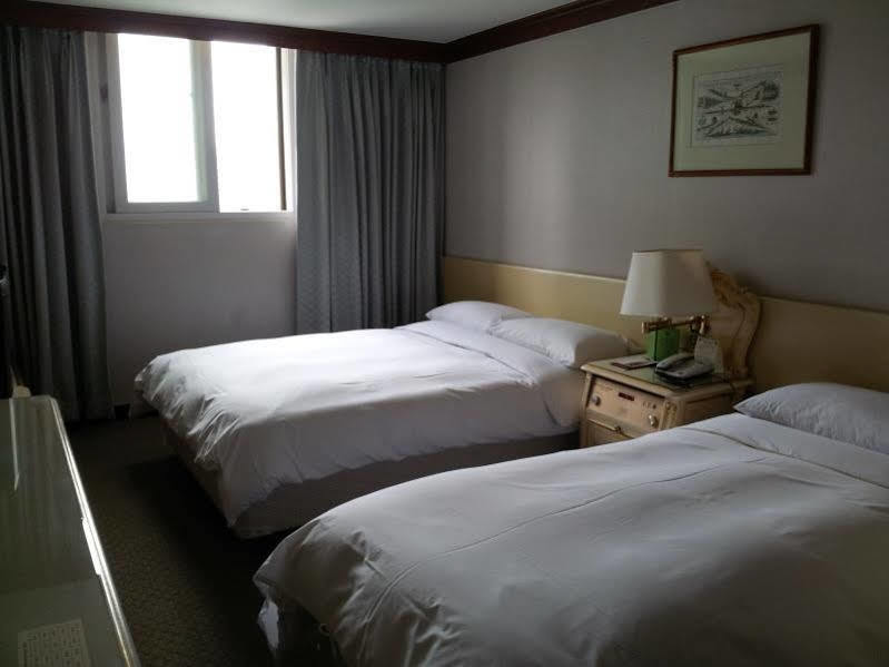 Insadong Crown Hotel Seoul Exterior photo