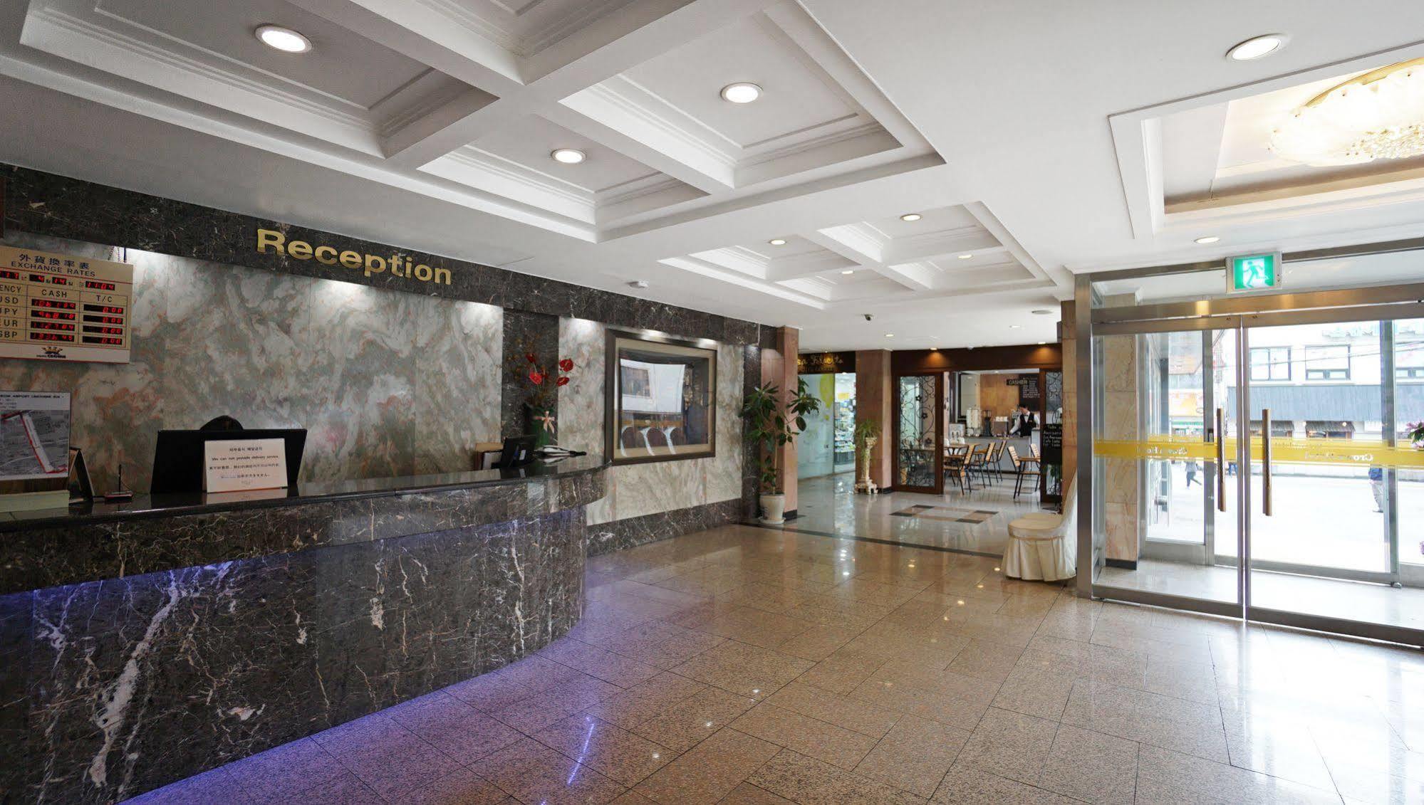 Insadong Crown Hotel Seoul Exterior photo